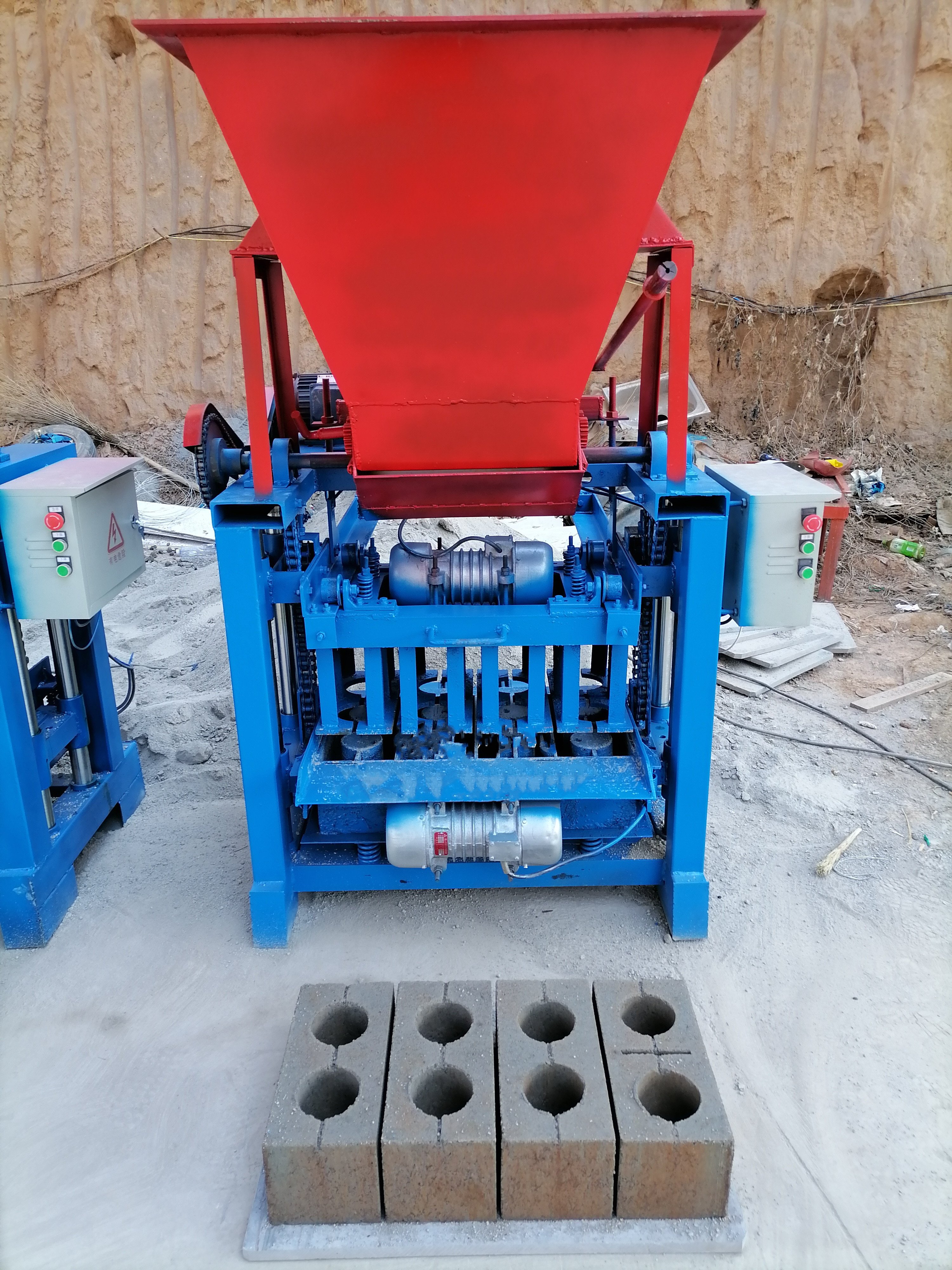 machine making bricks bricks machines for small businesses machine making bricks