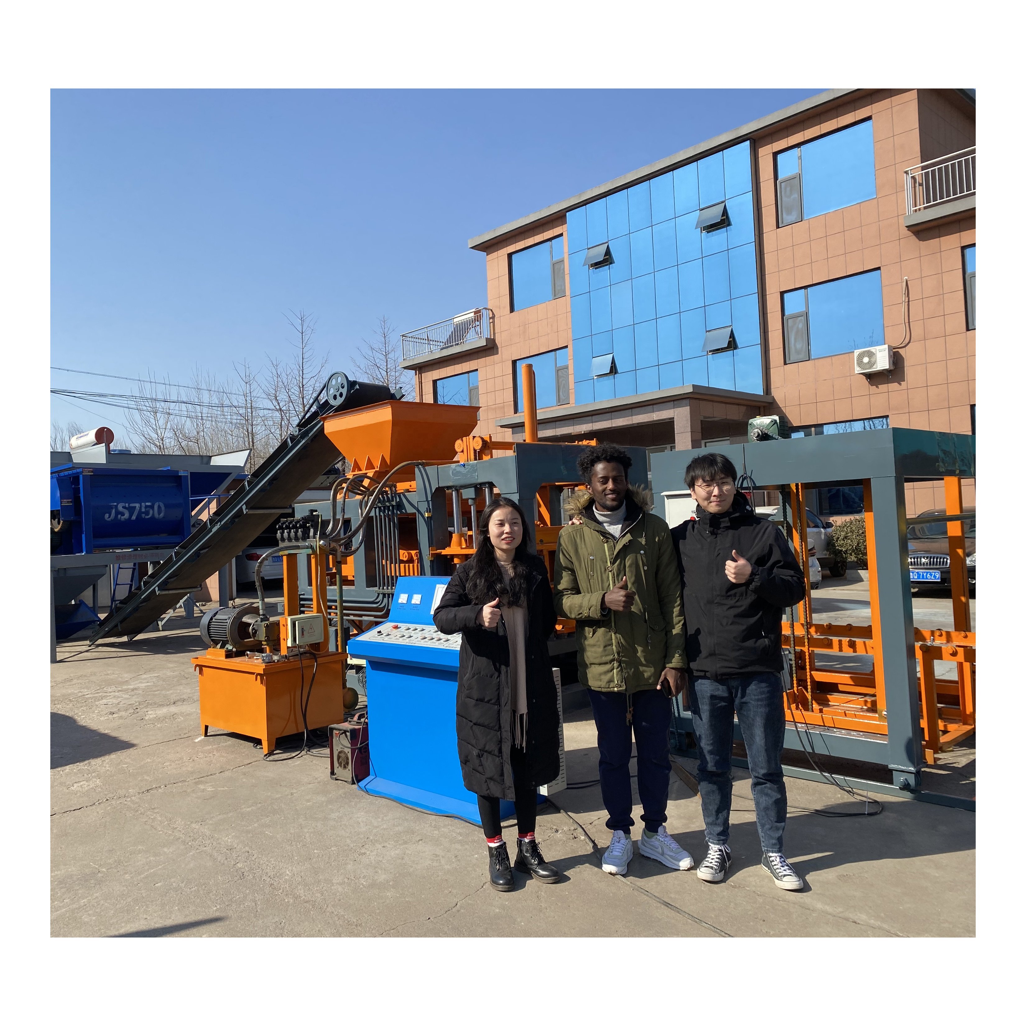 QT6-15 low price concrete block need less worker machine low cost brick of making machine block mold