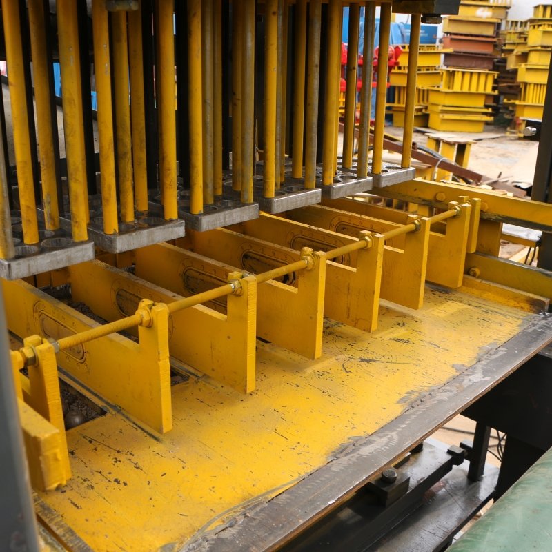 Automatic clay brick making machine btc brick machine Soil block making machine for sale uk