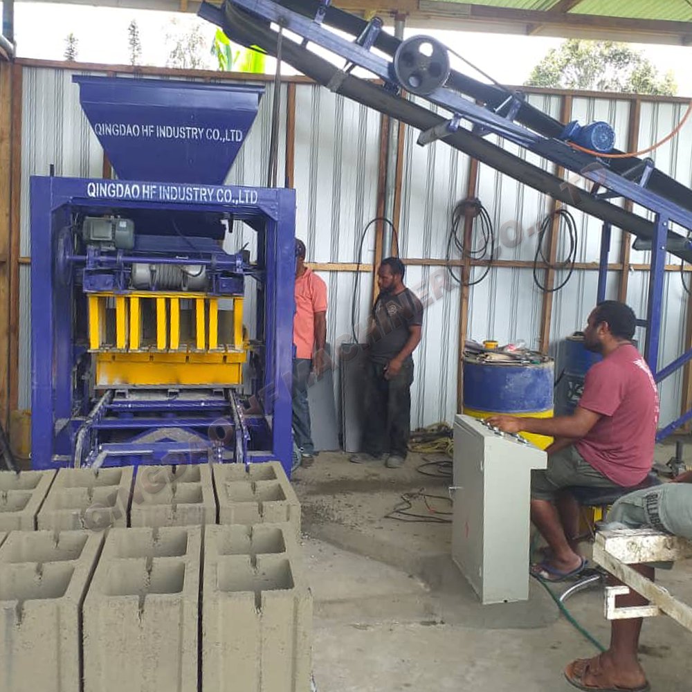 Semi automatic block machine QT4-26 interlocking brick making machine
