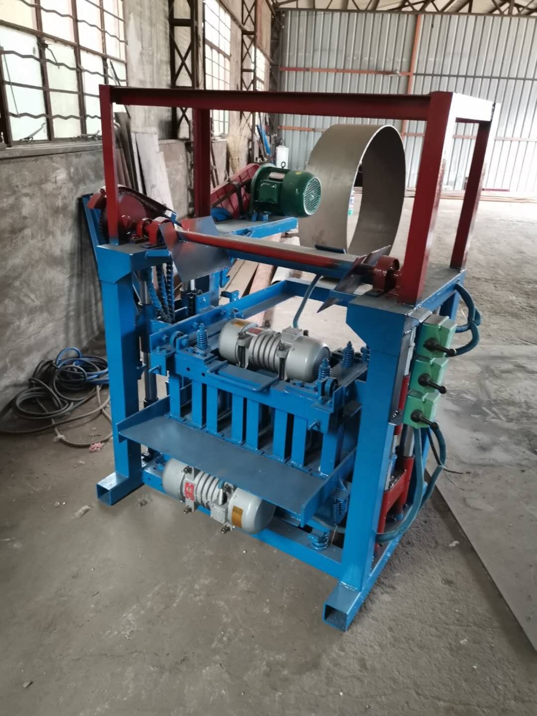 Brick machine