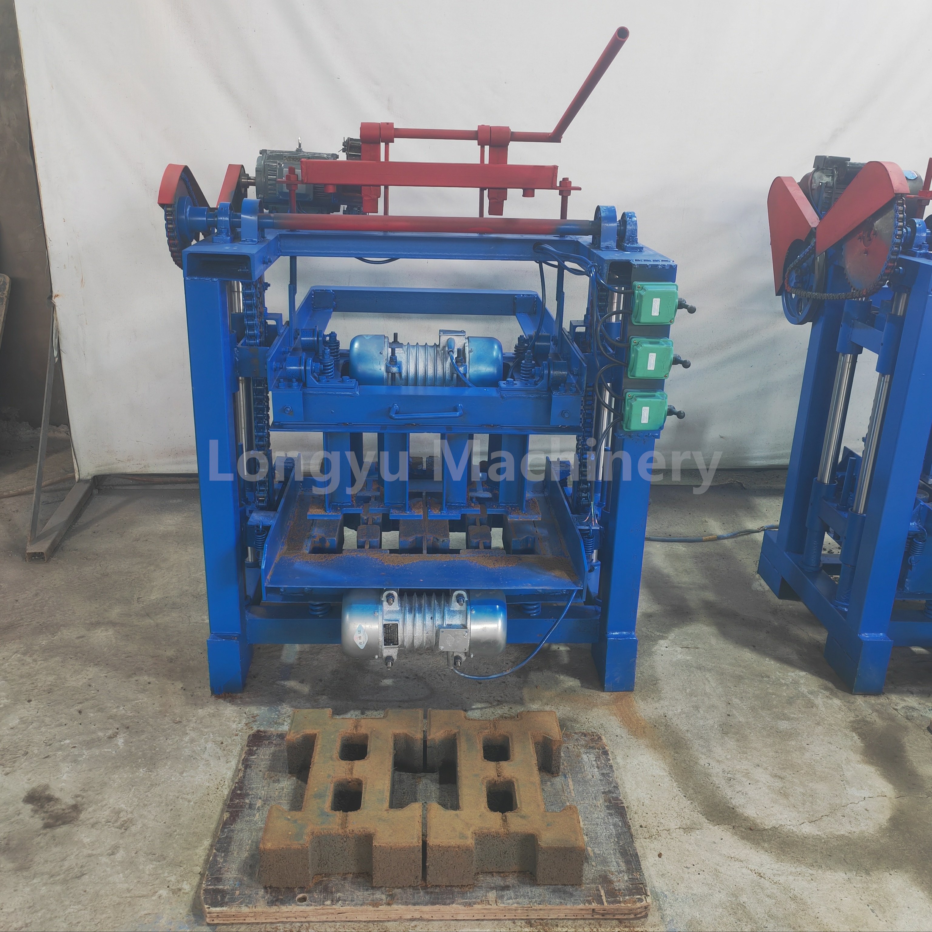 4-35A semi-automatic H-shaped slope protection brick machine paving brick making machine