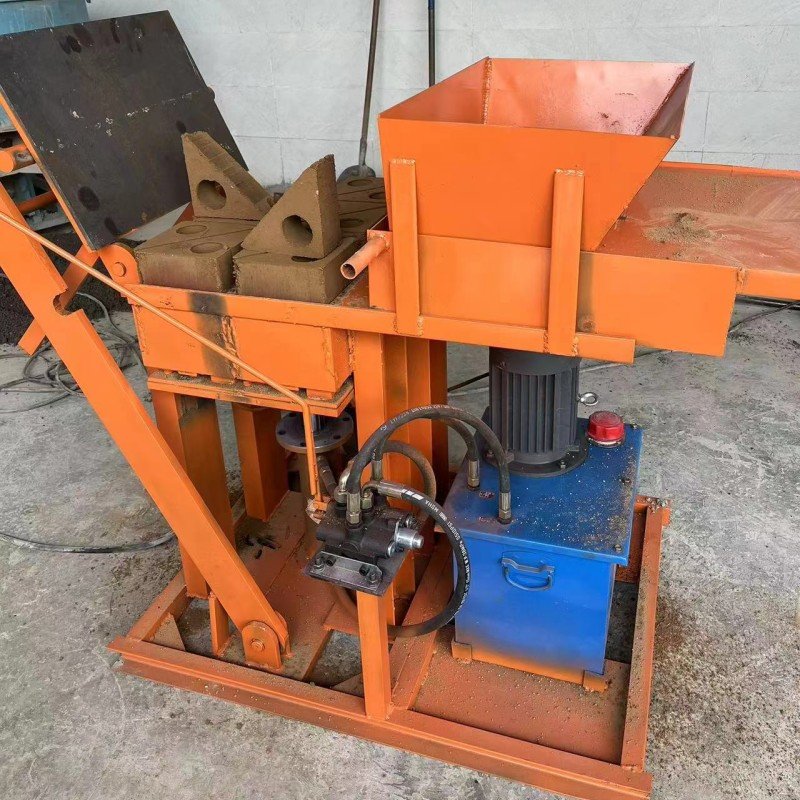 Manual Brick Making Machinery Clay Soil Earth Interlocking Clay Brick Making Machine In Africa