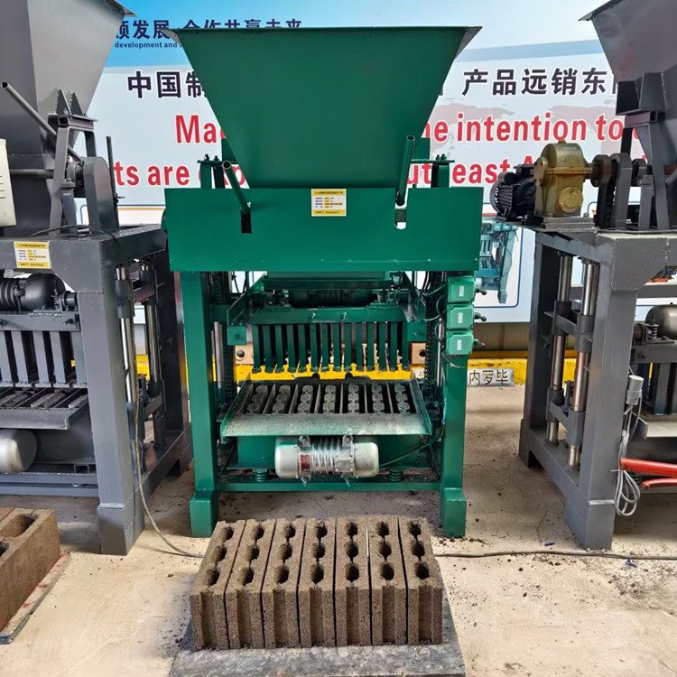 L4-35 Brick Making Machinery Manual Brick Making Machinery Brick Making Machinery For Home Use