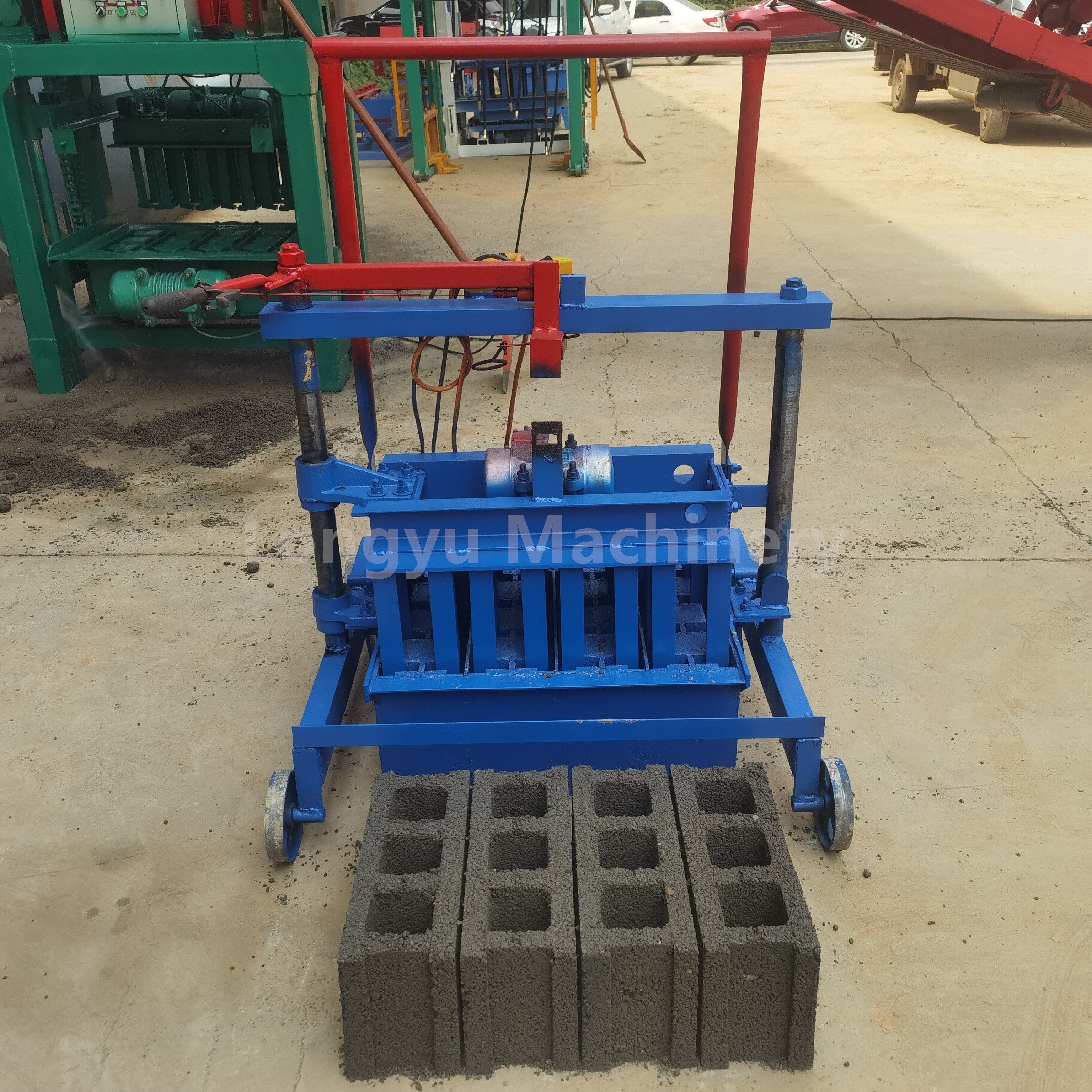 Small Mobile Slag Cement Semi Permeable Hollow Brick Machine Cement Brick Making Machine Equipment