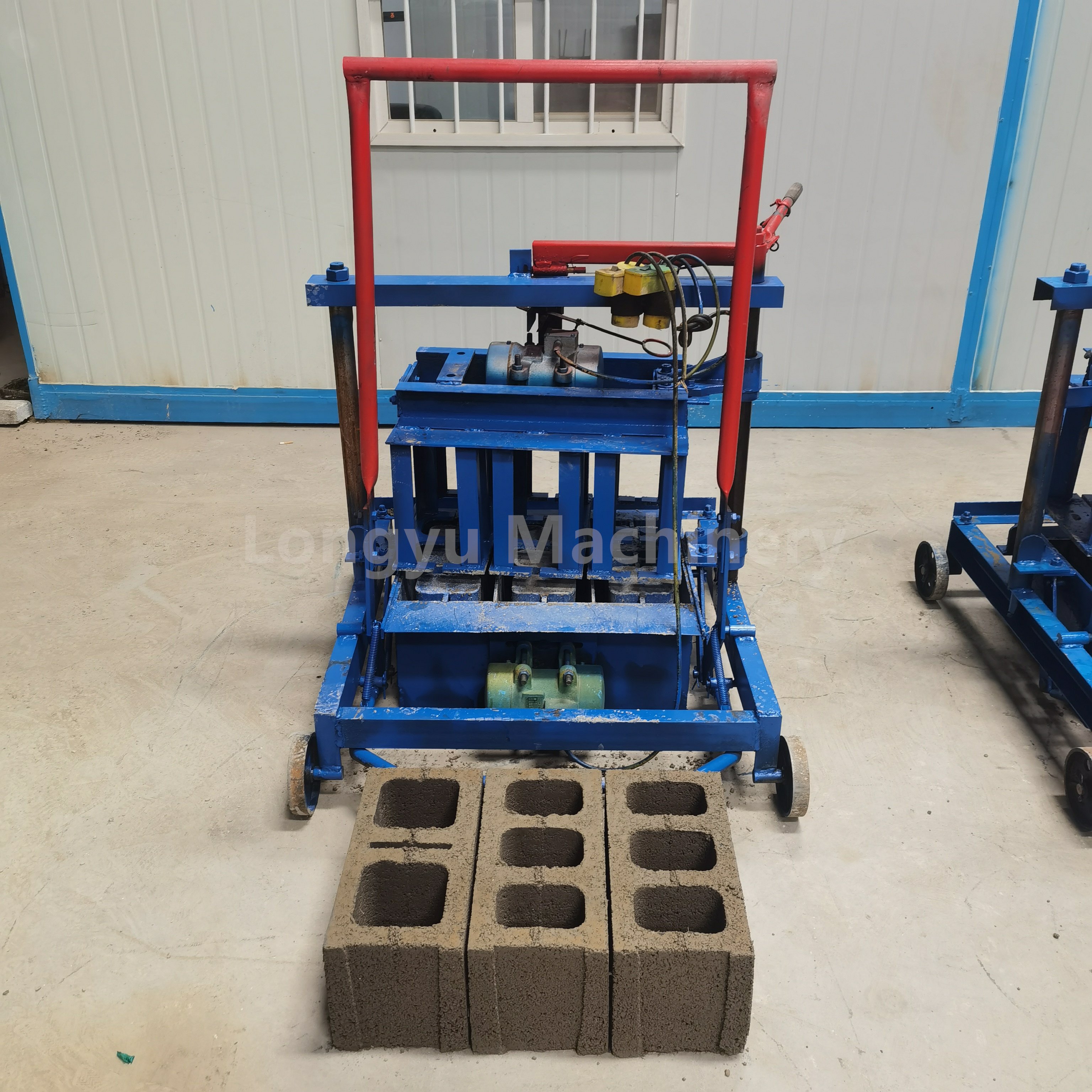 Small Mobile Slag Cement Semi Permeable Hollow Brick Machine Cement Brick Making Machine Equipment