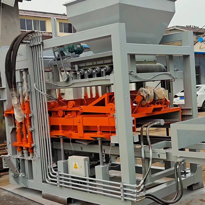 factory direct sale qt4-15 small scale brick making machine block moulding machine concrete block machine