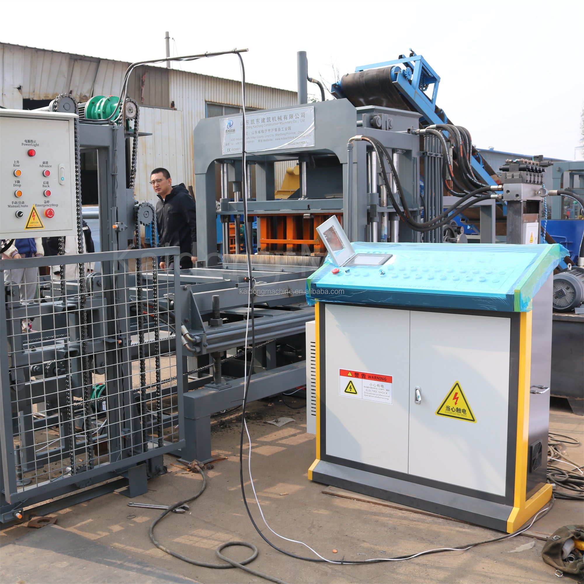 qt-15E brick production machine interlocking hollow blocks maker brick making machinery diesel for kenya manufacture of bricks