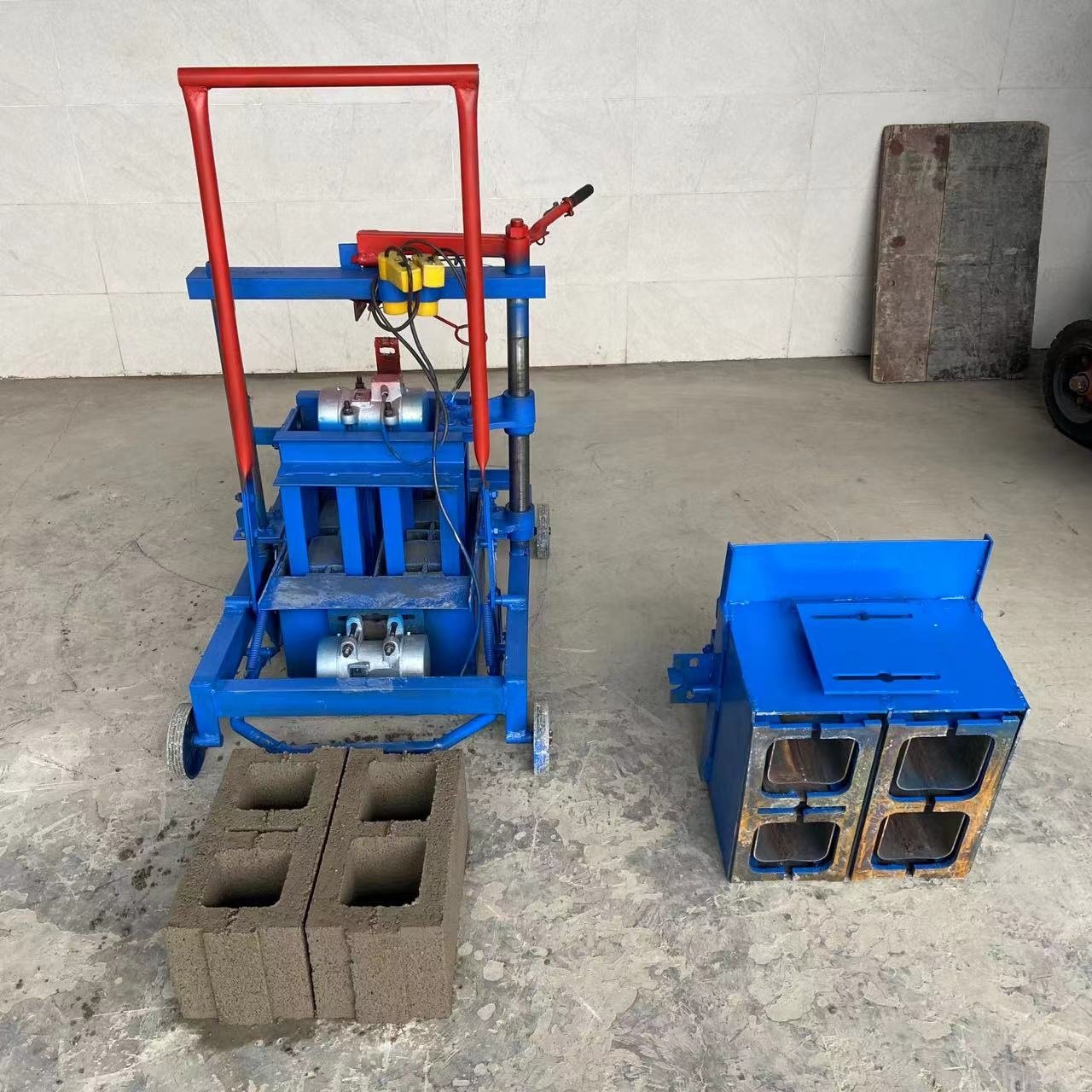 Machine For Make Bricks Different Shapes Wood Brick Making Machine
