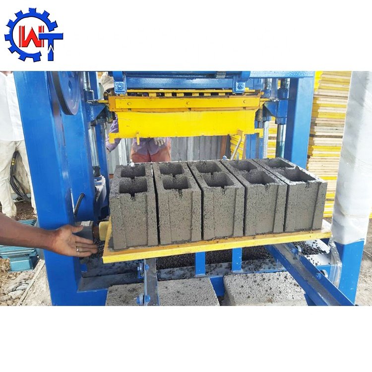 Best price QT4-24 Semi Automatic Brick Making Machine,Concrete Block Molding Machine,