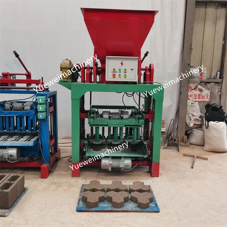 Popular Semi Automatic Electric Interlocking Construction Machinery Concrete Cement Block Brick Making Machine For Sale