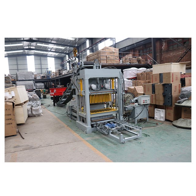 Large Hydraulic Cement Brick Making Machine 4-30 Model 20000~25000 Blocks Shift Output Concrete Blocks Maker