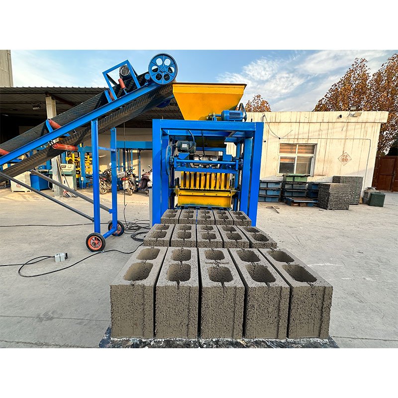 High quality automatic cement brick machine hollow solid brick making machine production line