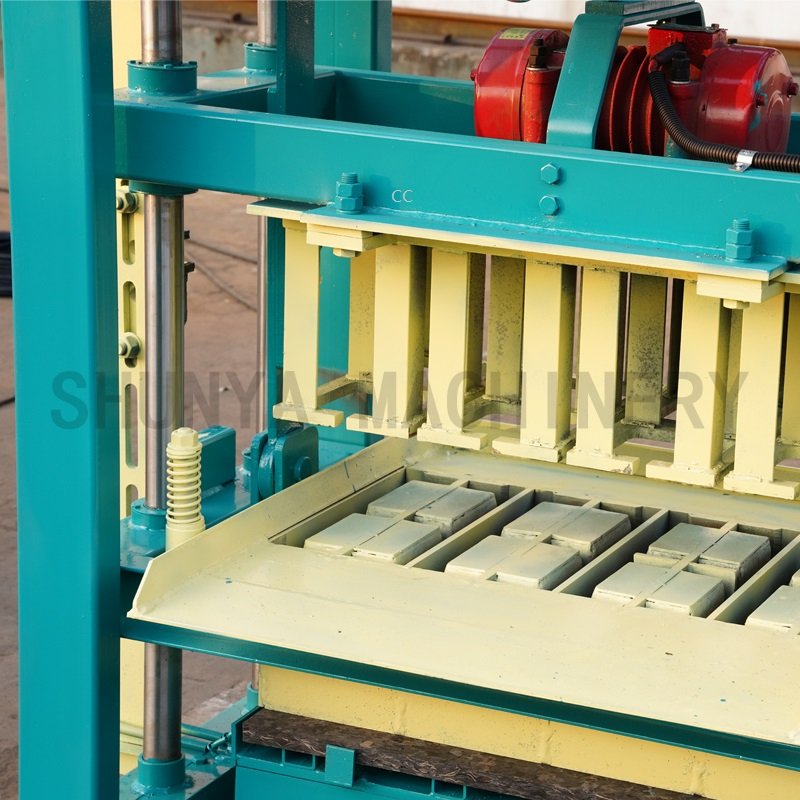 SHUNYA economical Semi Automatic Paving Brick Making Machine Concrete Cement Block Moulding machine