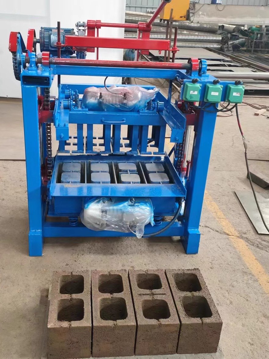 New Product making machine Concrete Cement Brick Machine with High Efficiency and Low Price