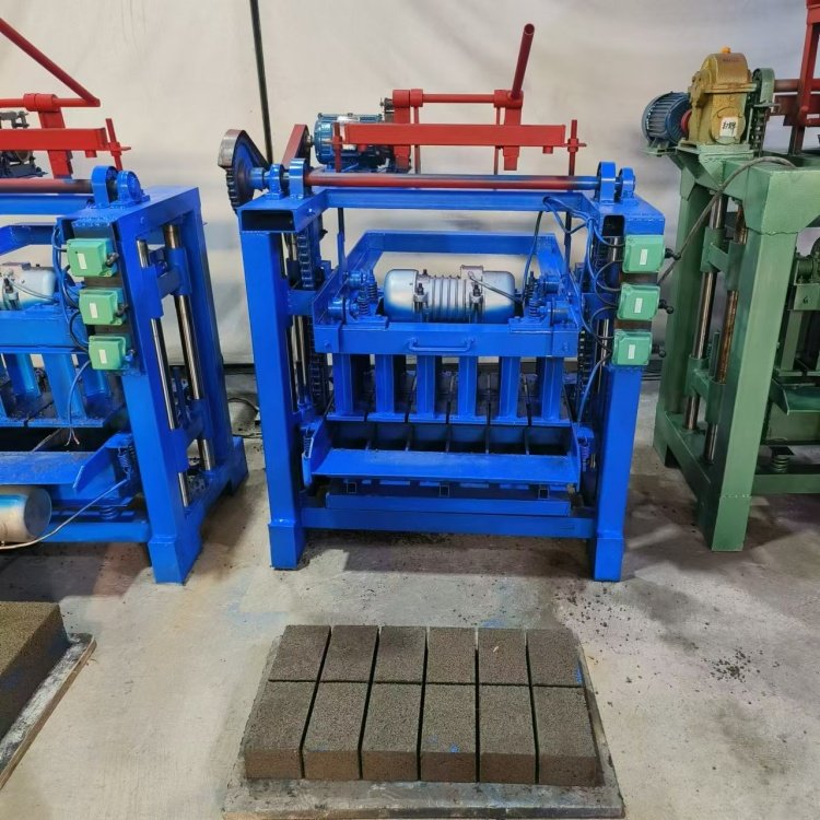Hot sale quality brick making machine concrete brick block making machine Nigeria construction machinery