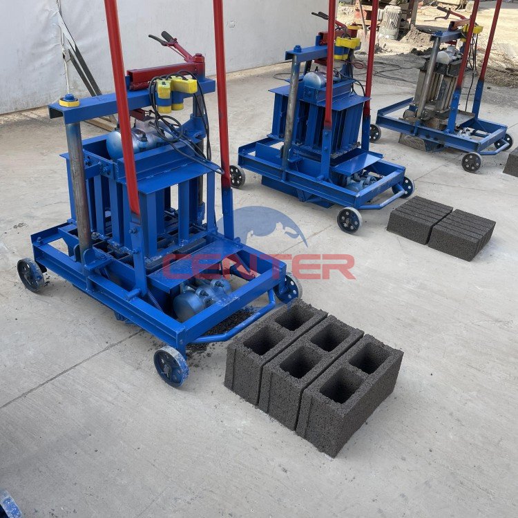 Easy Multifunctional QMJ2-45 Modern Smart Wall Building Mobile Hydraulic Soil Brick Making Forming Machine