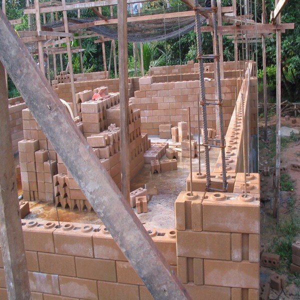 High production efficiency of 10% Fully automatic hydraulic brick making machine