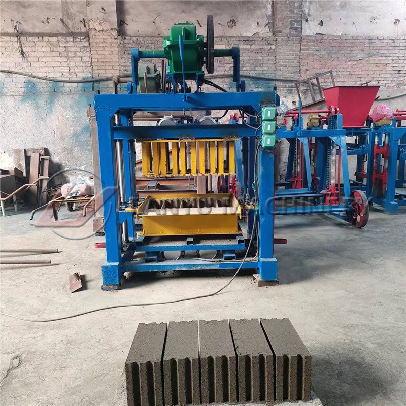 QTJ4-40 Tanzania Hydraulic Interlocking Brick Machine Hollow Block Making Machine Manufacturing Plant Retail Sand Raw Material