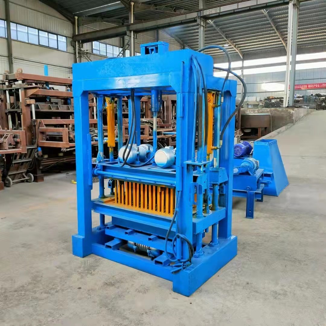 HY4-30 Bricks Blocks Cement Brick Making Machinery Semi-automatic Domestos Block Bricks Manufacturing Jobs To Do At Home