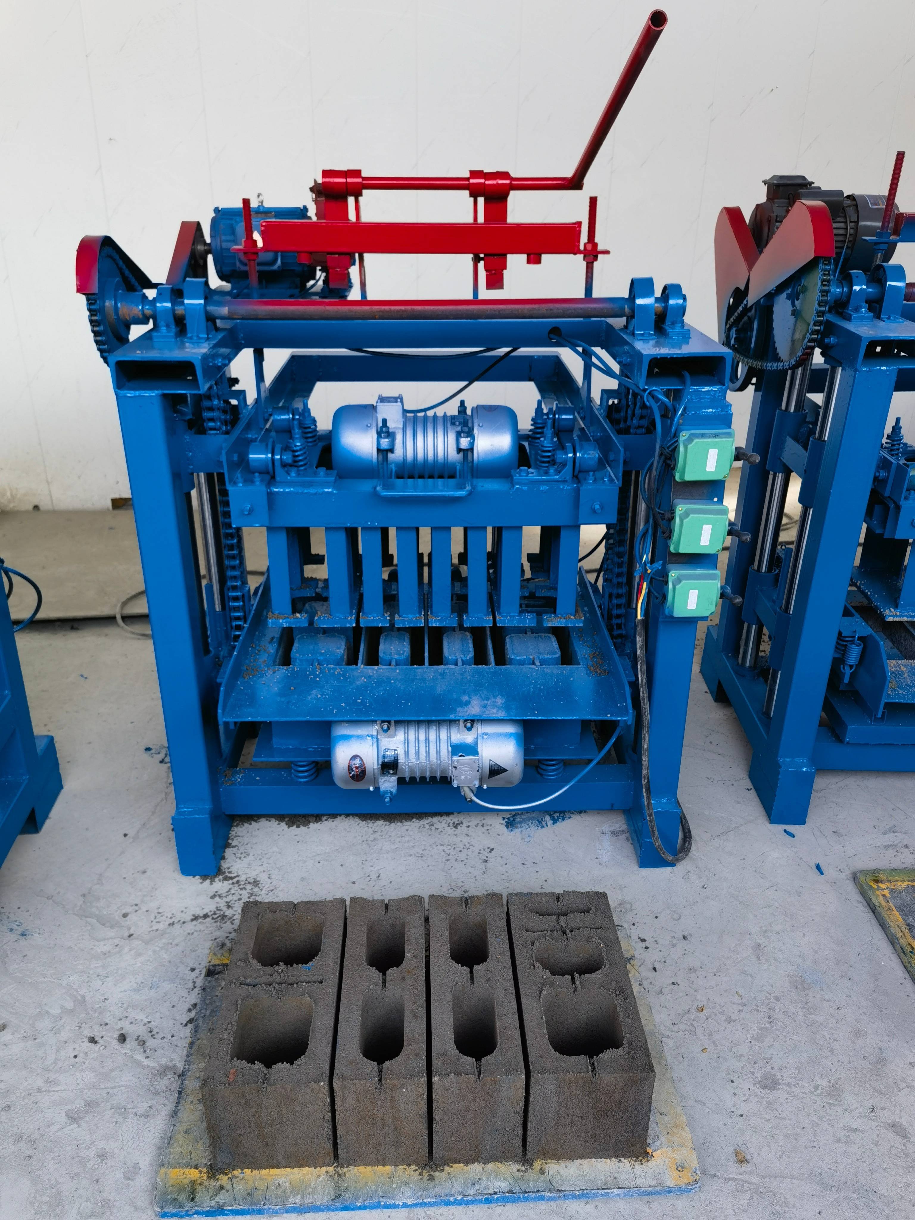 Semi automatic multifunctional hollow cement brick making machine, concrete non burning block machine