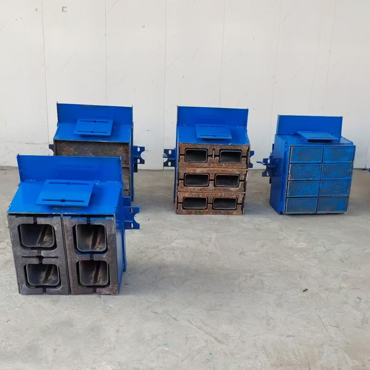 Hollow Concrete Cement Block Brick Making Machine Rotation Type Brick Making Machinery
