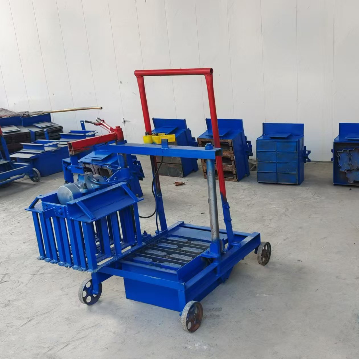 Hollow Concrete Cement Block Brick Making Machine Rotation Type Brick Making Machinery