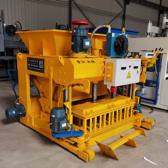JH6-30 Multi Purpose Mobile Vibrated Cement Bricks Blocks Making Machine Low Price