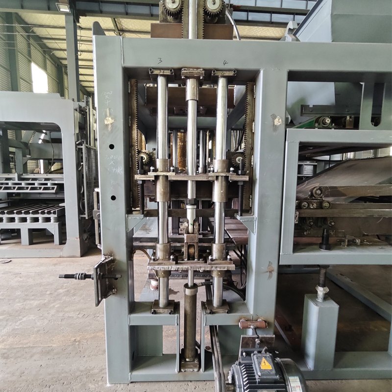 qt4-15 interlocking brick making machine multi angle brick block cutter cement brick making machine