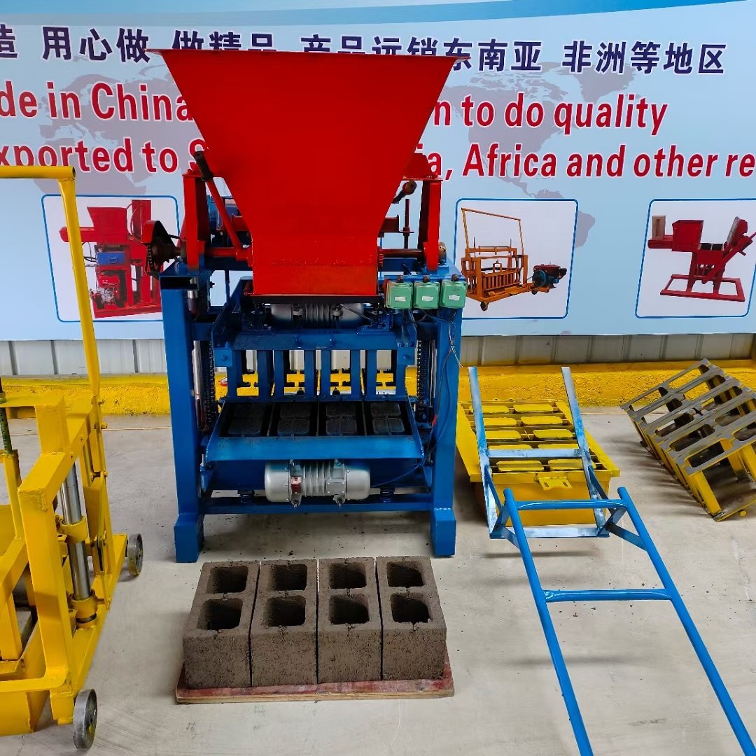 Prices Of Brick Moulding Machine In Papua New Guinea 4-35 Mold Supports Customized Brick Making Machine