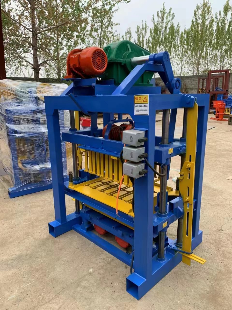 QTJ4-40 block machine manual brick machine hot sale in Kenya