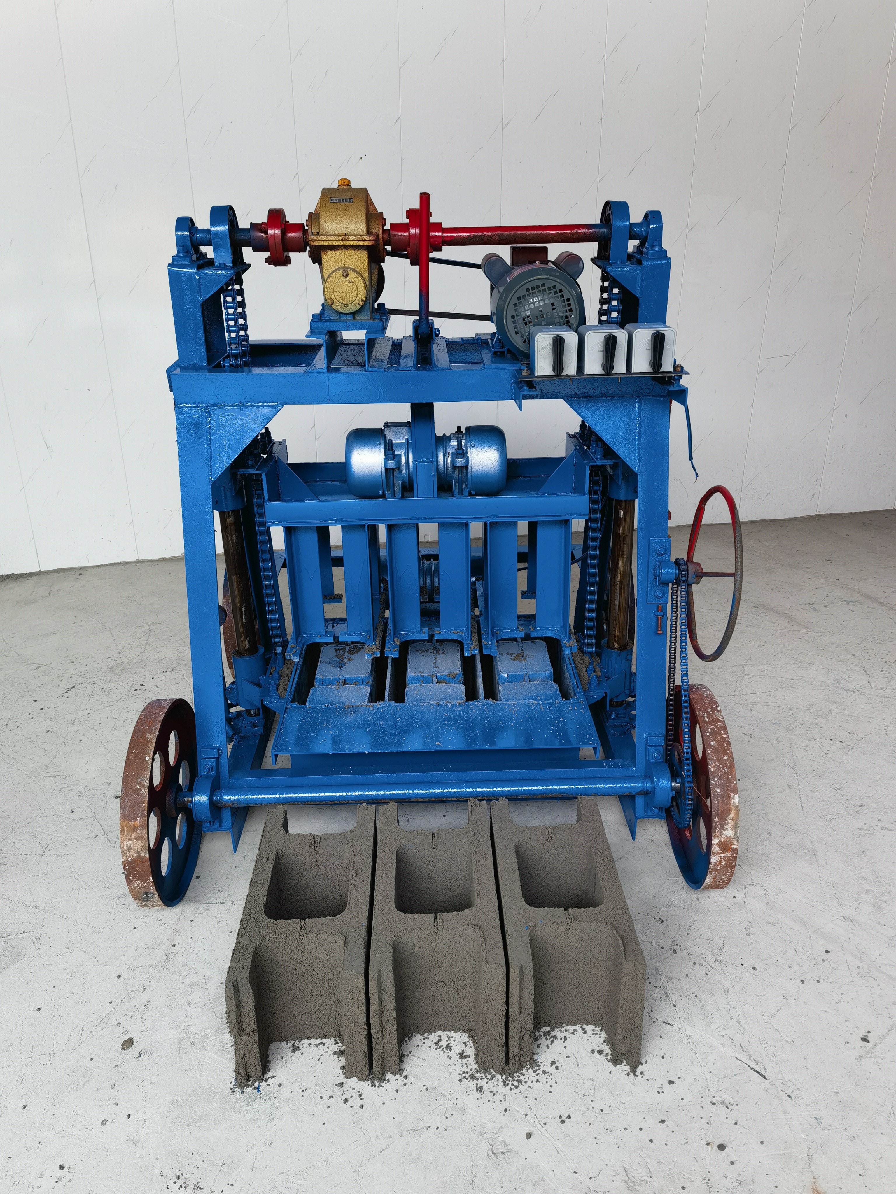 KX-4-35 Mobile Brick Making Machine,Simple and efficient concrete block forming machine