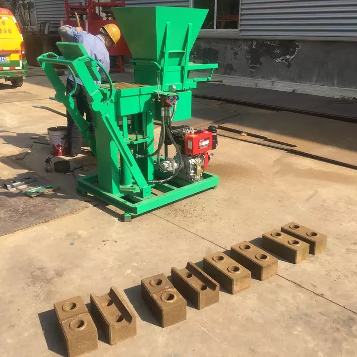 Semi Automatic ECO2-25 Interlocking Clay Earth Holow Pver Brick Making Machine price