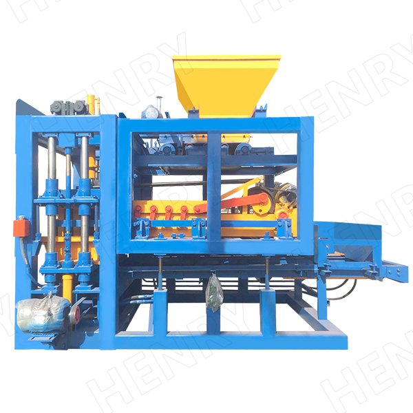 Qt8-15 Brick Making Machine for Sale in Bangladesh