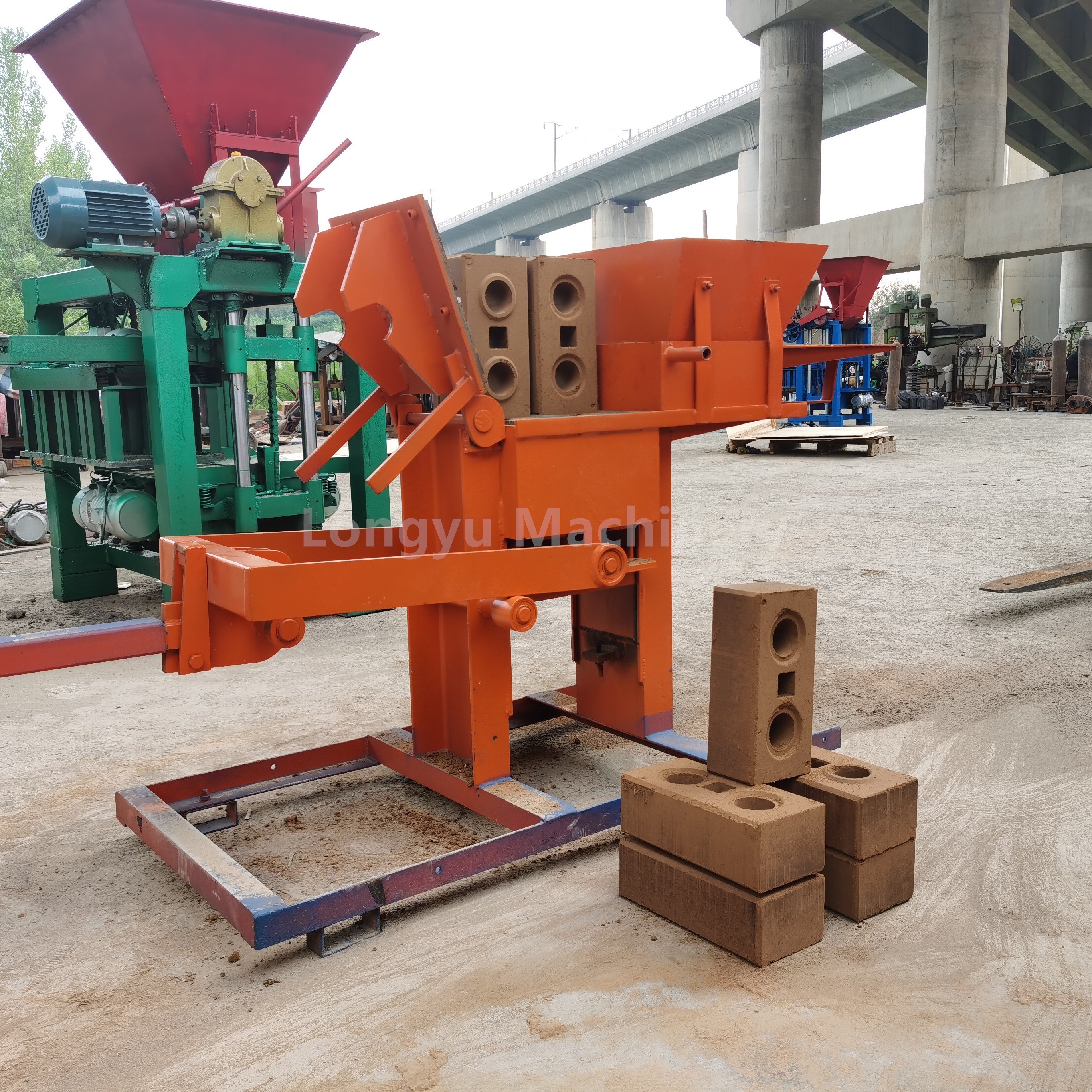 Make money at home small investment big return money making machine small clay brick making machine