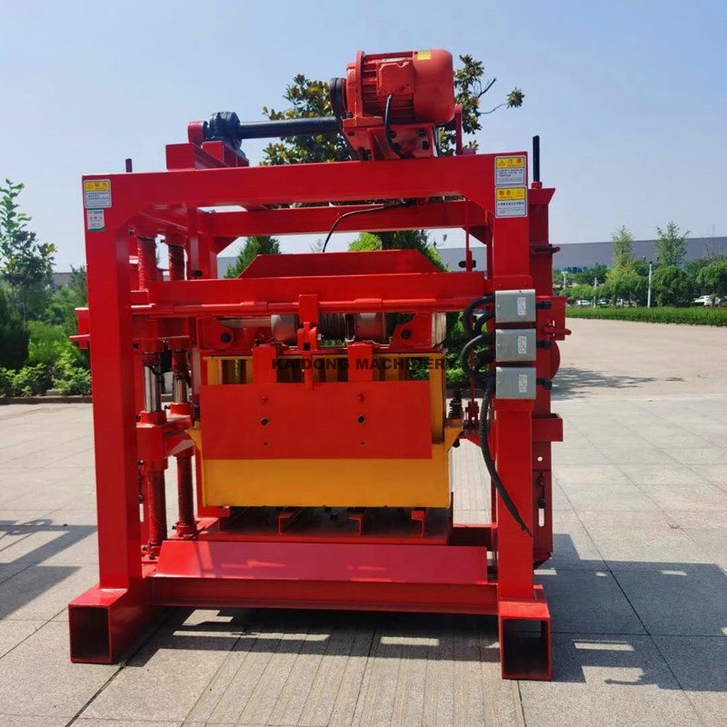 Qt4-40 Semi-automatic Concrete Block Machinery Paver Solid Hollow Brick Making Machine cement brick making machine