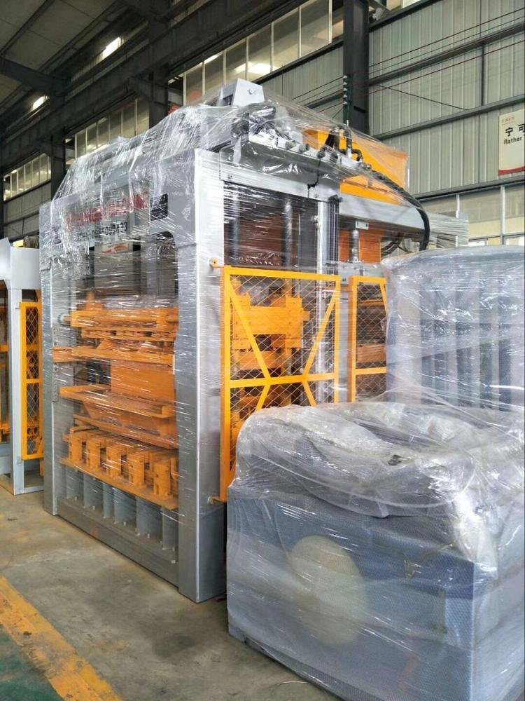 Plastic recycle bricks making Machine QT10-15F paver glass mold block making machine hydraulic interlocking block machine