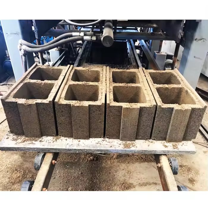 QT4-15 fully automatic cement block bricks making machine hollow block machine cement brick machine in Ghana