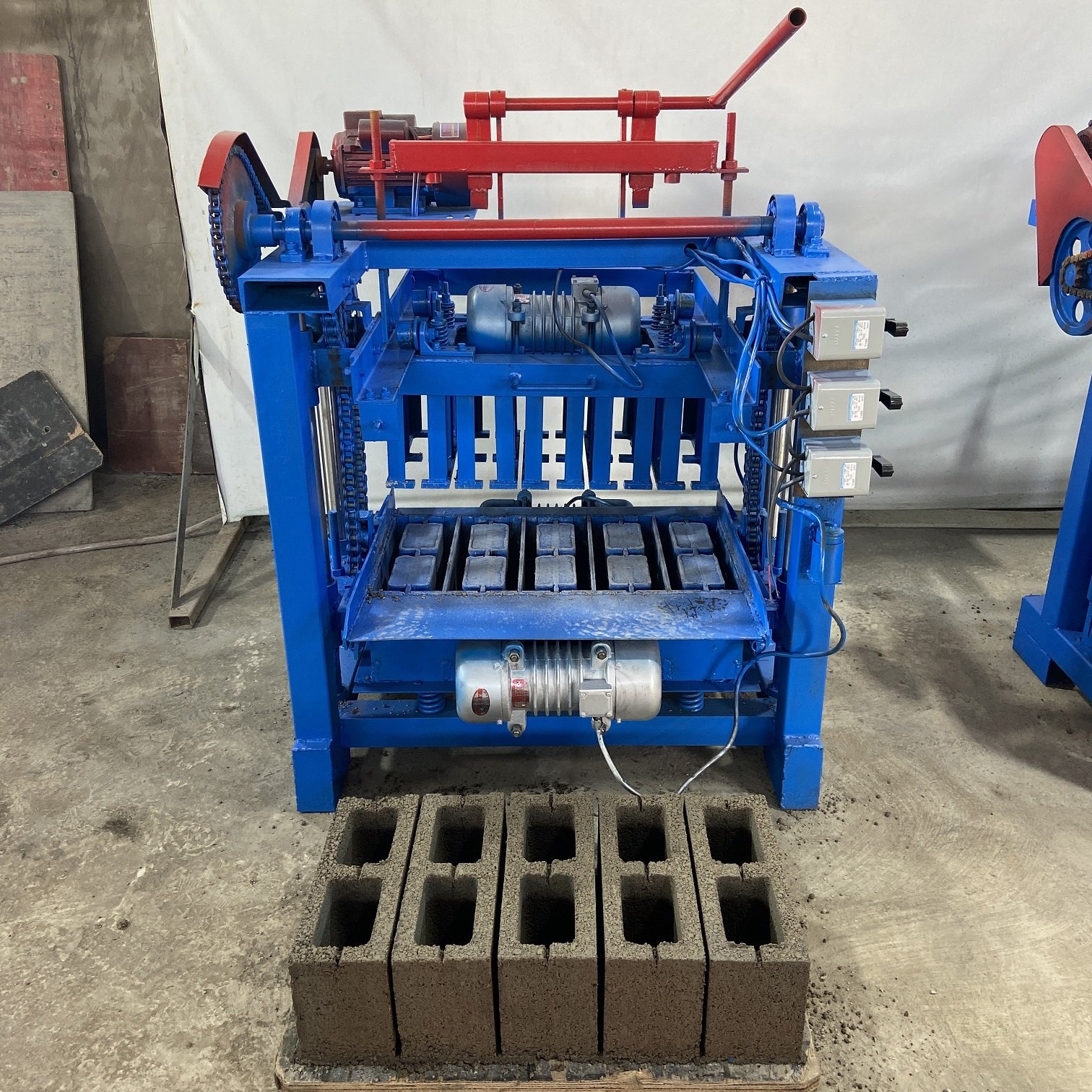 YZ4-35 Recycled Plastic Brick Making Machinery Mud Recycled Plastic Brick Adobe Clay Brick Making Machines Sale In Uganda