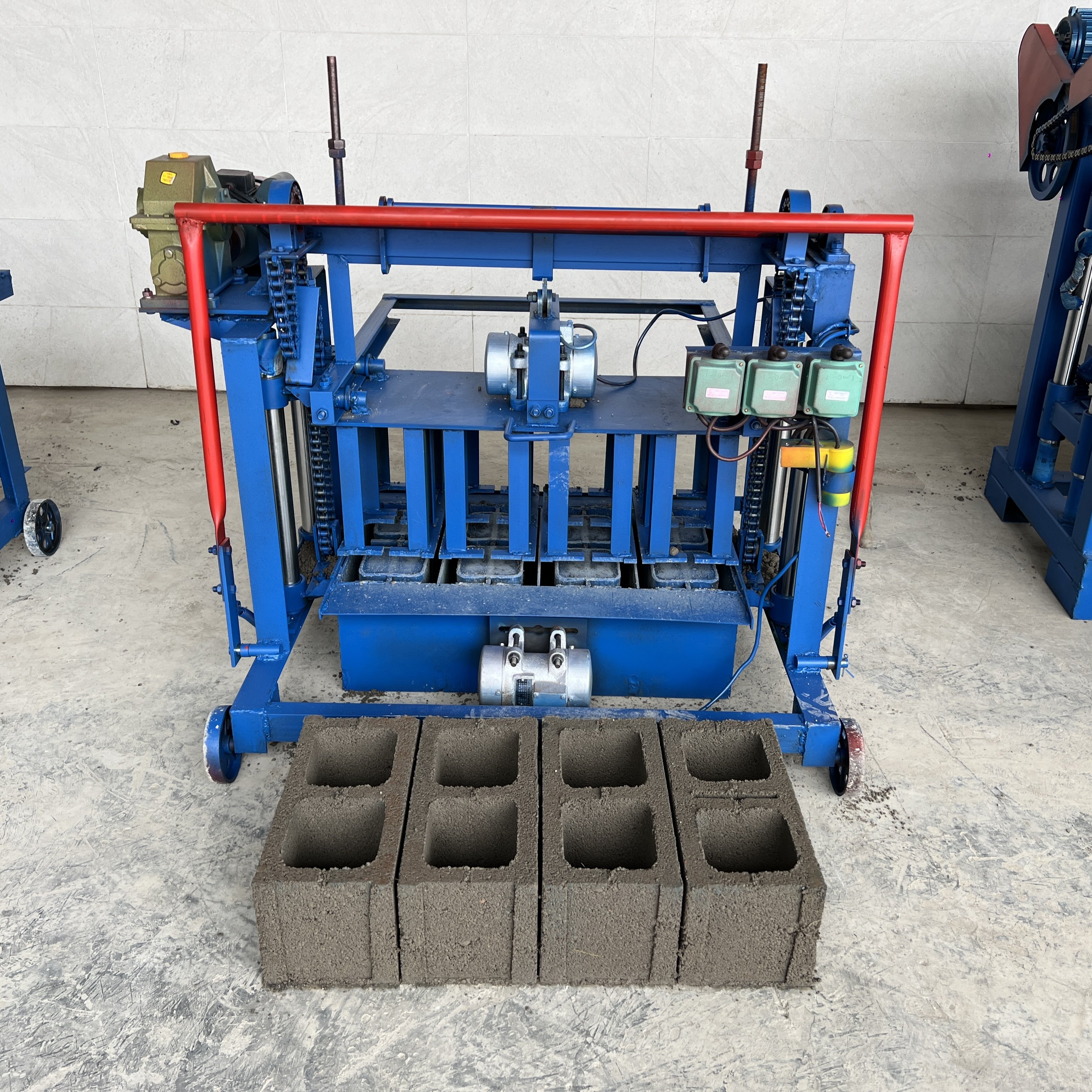 Automatic Hollow Sand Paving Laying Moulding Concrete Paver Block Cement Brick Making Machine Price
