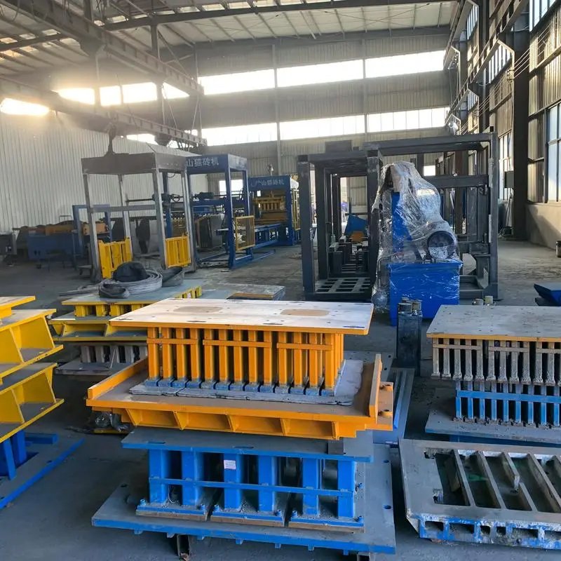 Cheap price cement brick block making machine concrete brick making machine price