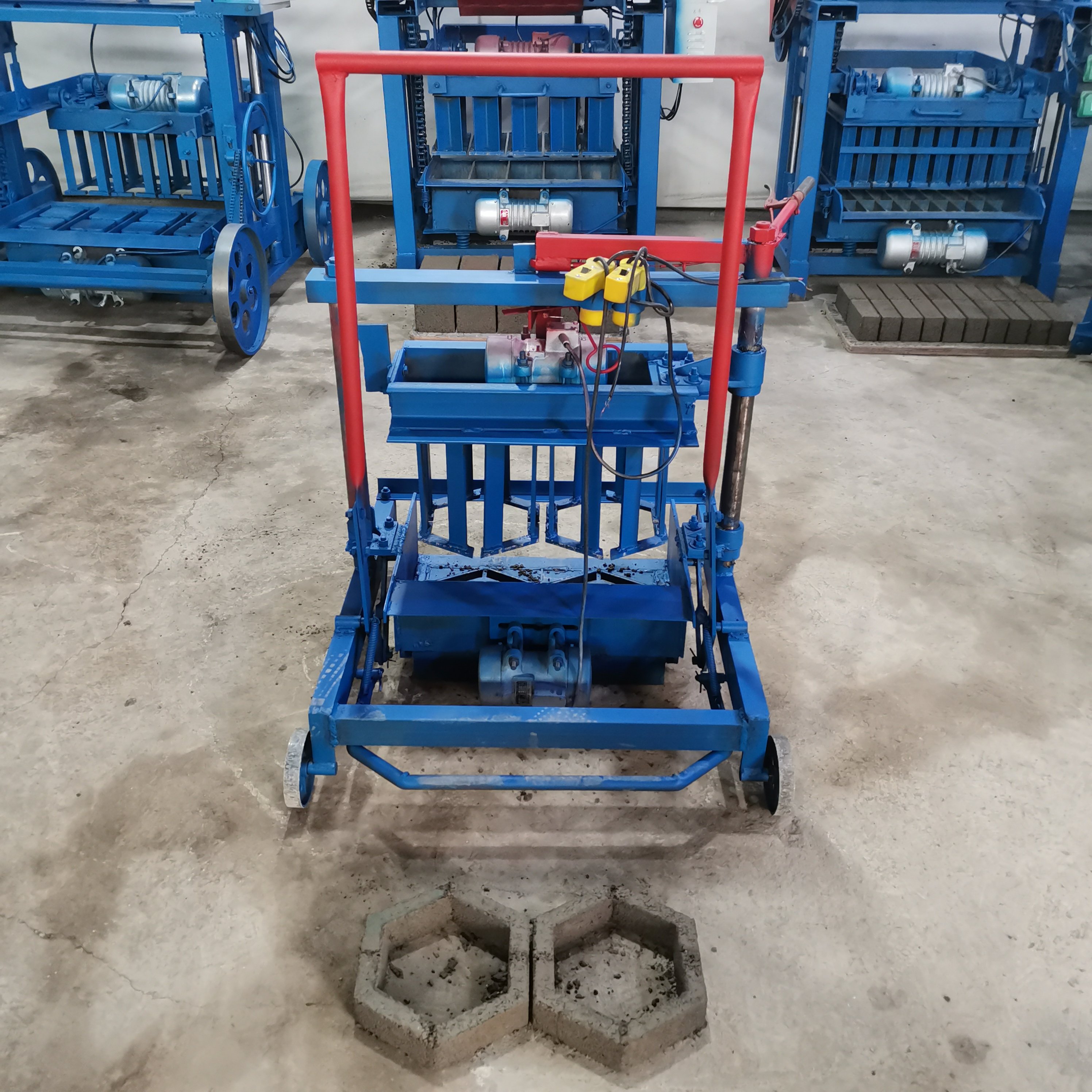 ethiopia brick making machine KM2-45 Mobile Concrete Block Making Machine Producing Round Block with Holes