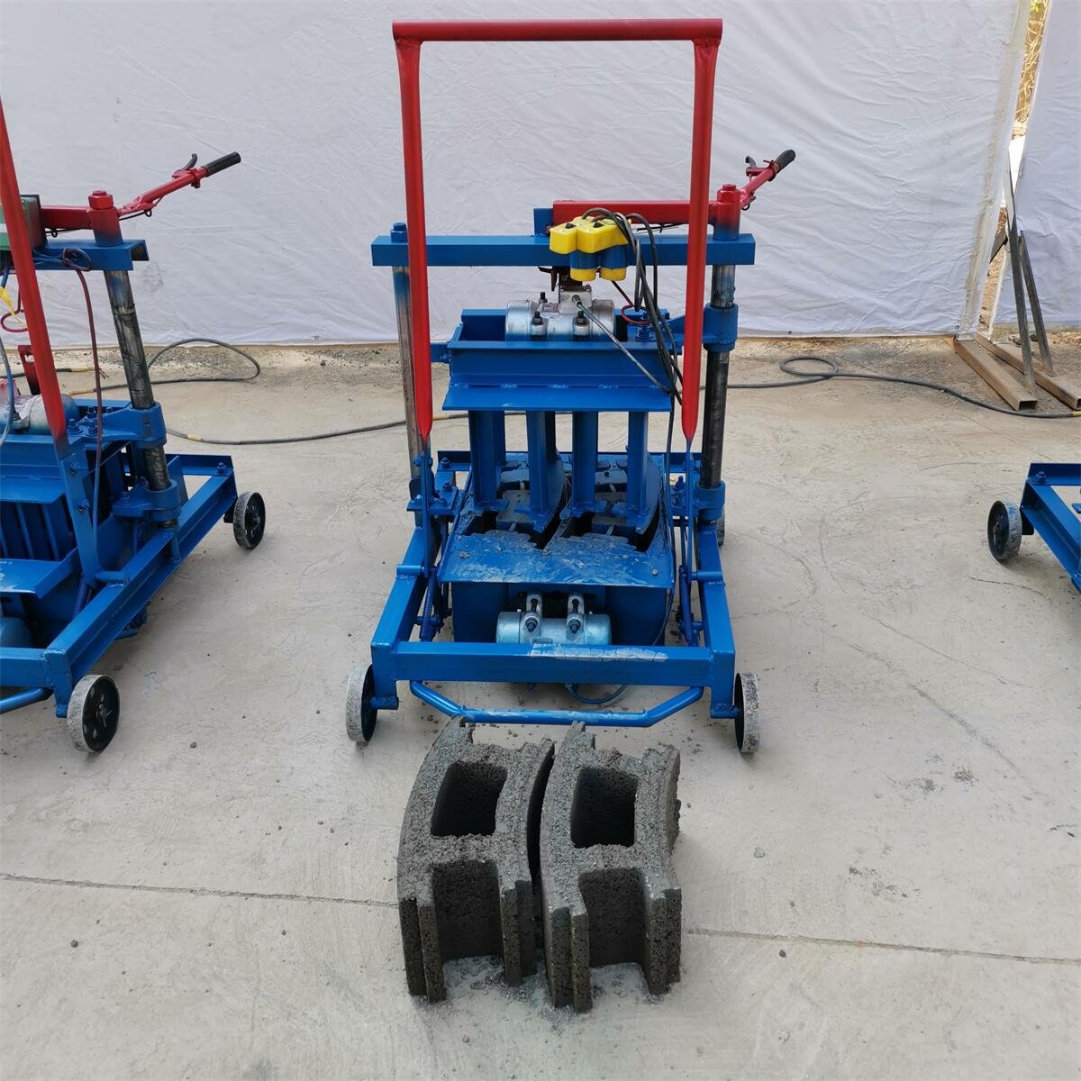ethiopia brick making machine KM2-45 Mobile Concrete Block Making Machine Producing Round Block with Holes