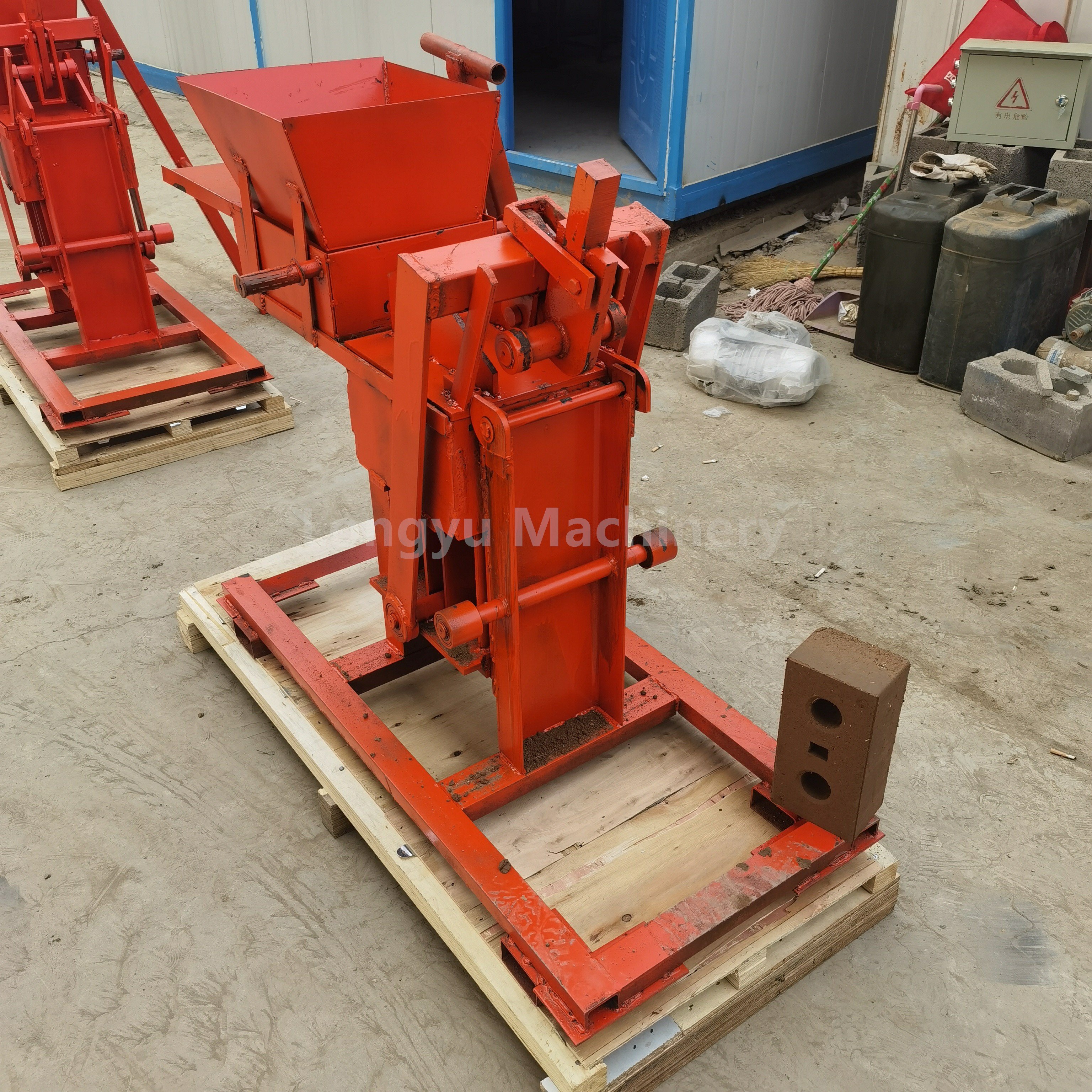 Diesel Engine Clay Hollow Brick Making Machine and Manual clay interlocking block making machine