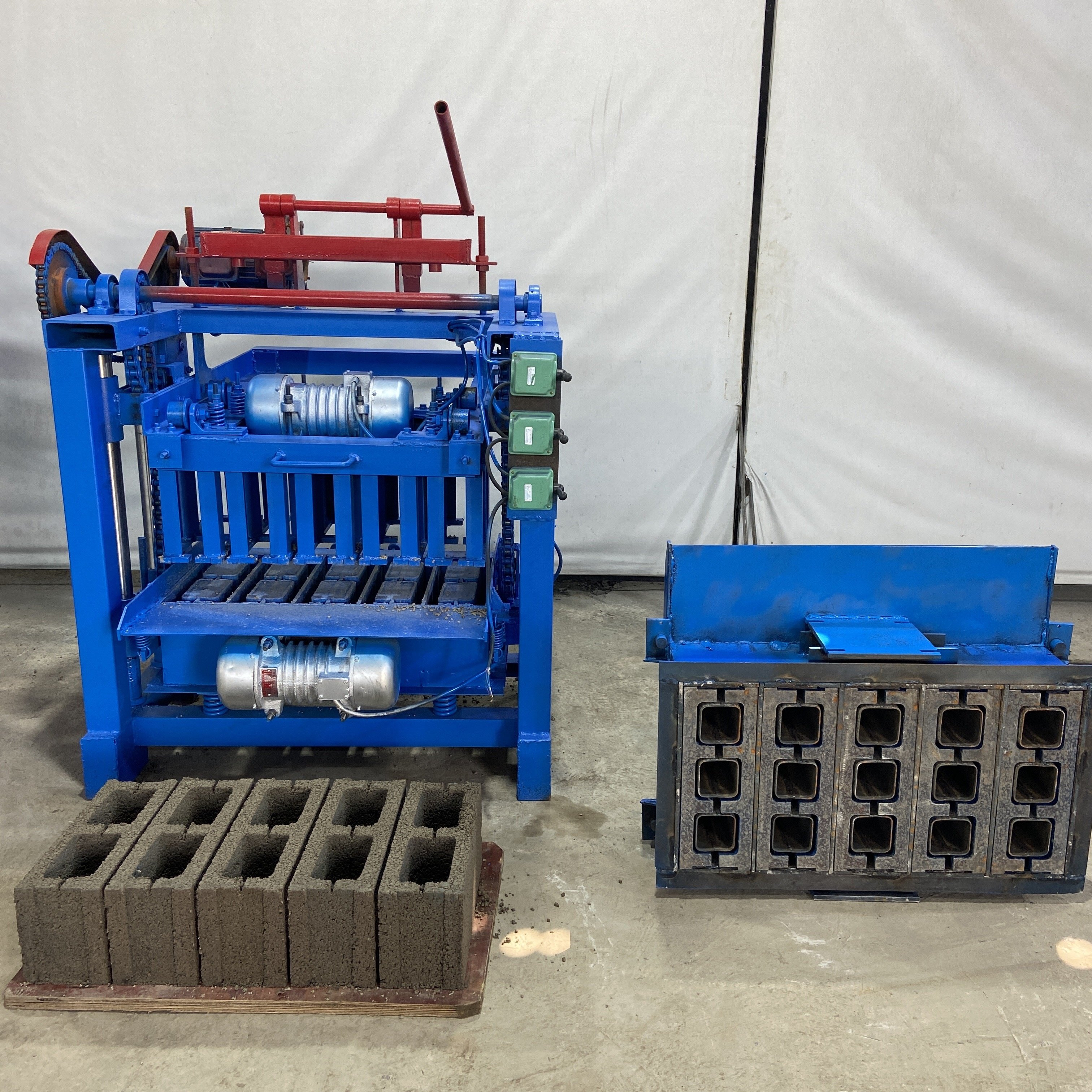 diesel engine concrete block cement hollow brick maker machine concrete brick making machinery in papua new guinea