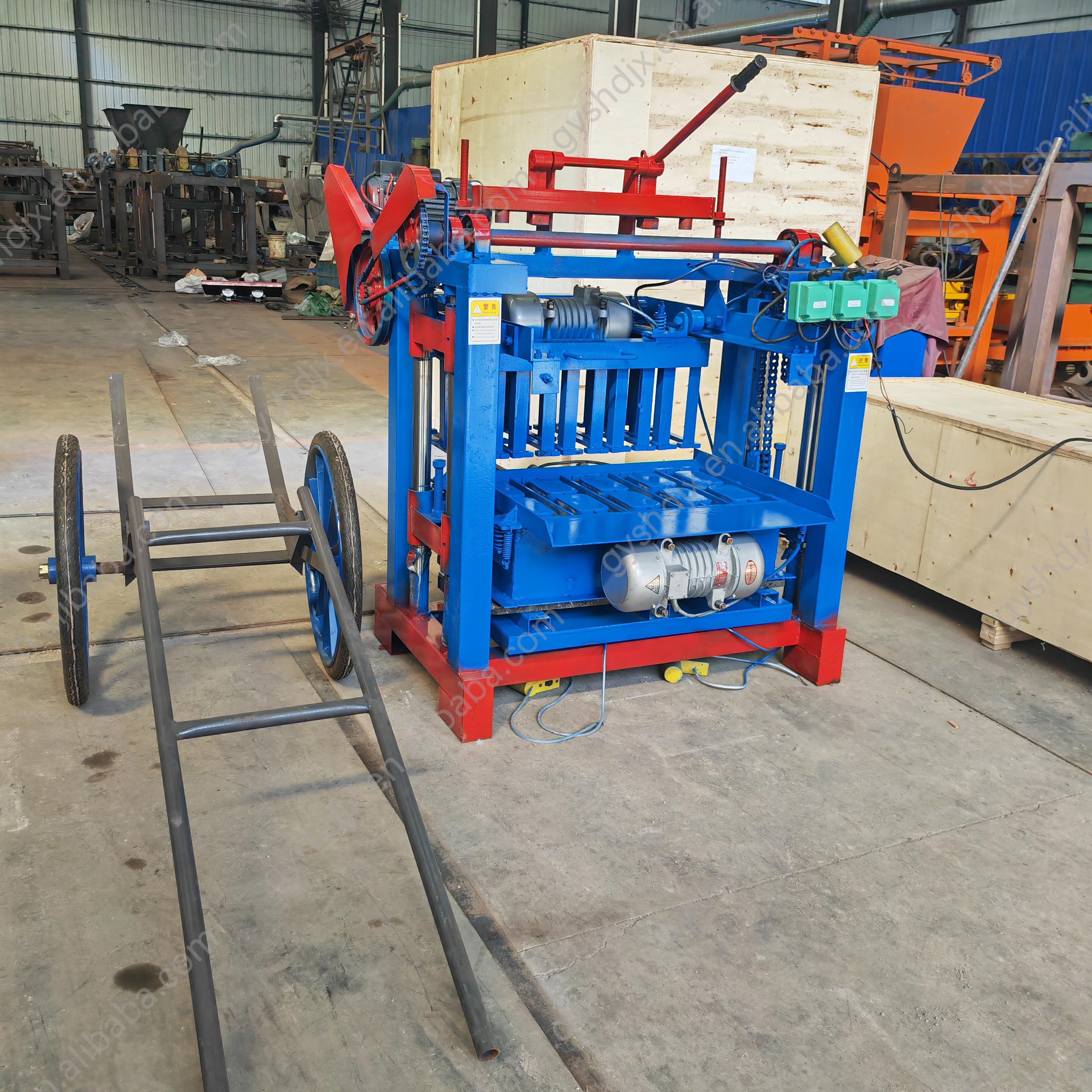 QT4-35 Small Diesel Engine Semi Automatic Brick Making Machine Price Movable Block Machine Egg Laying Block Making Machine