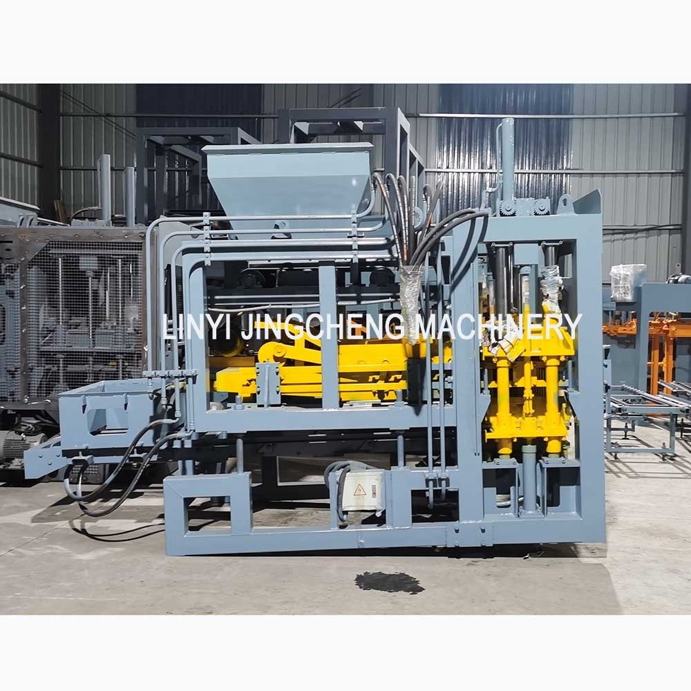 QT4-15 concrete hollow block moulding machine fully automatic
