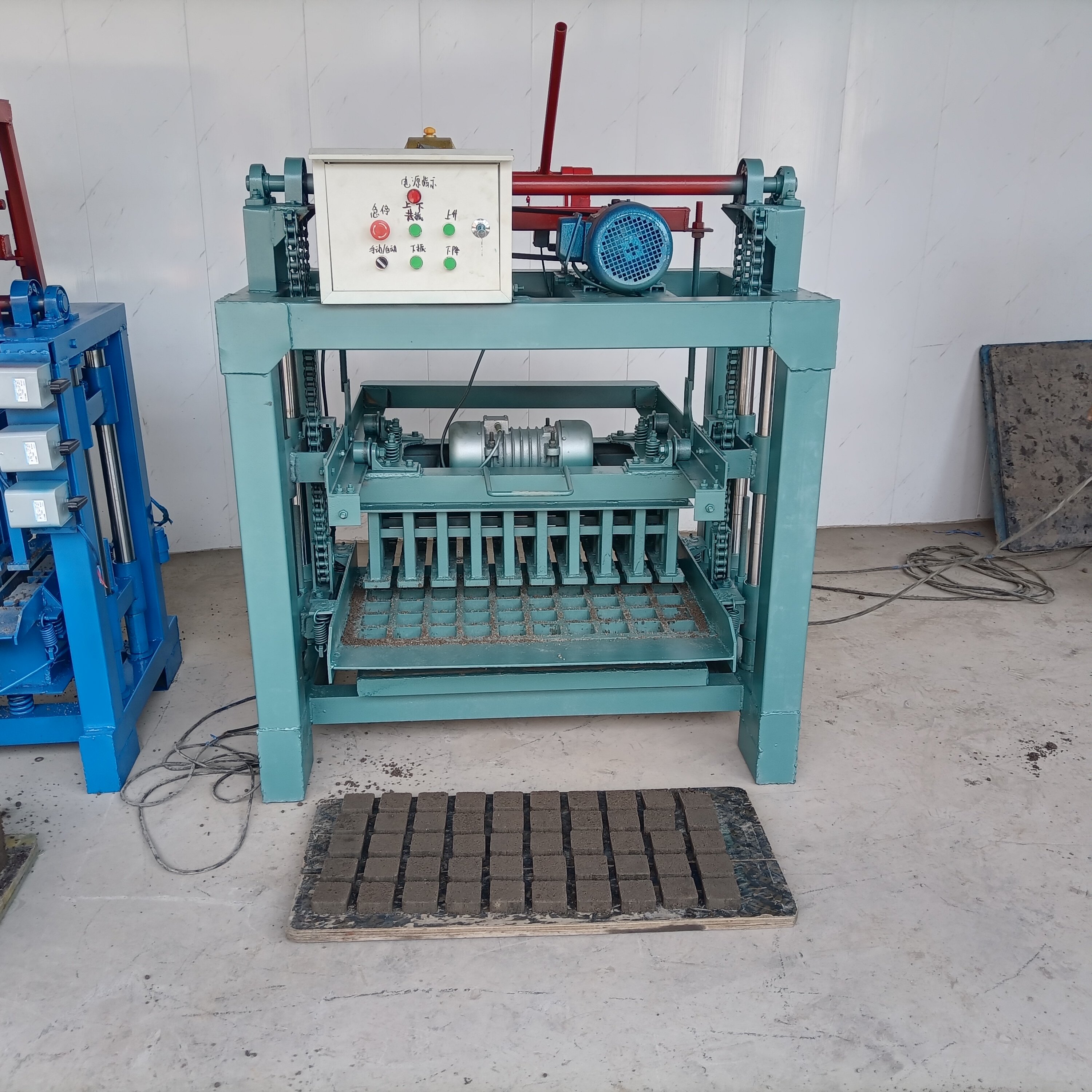 Good price 4-35B semi-automatic brick making machinery.interlocking brick machine.brick press machine