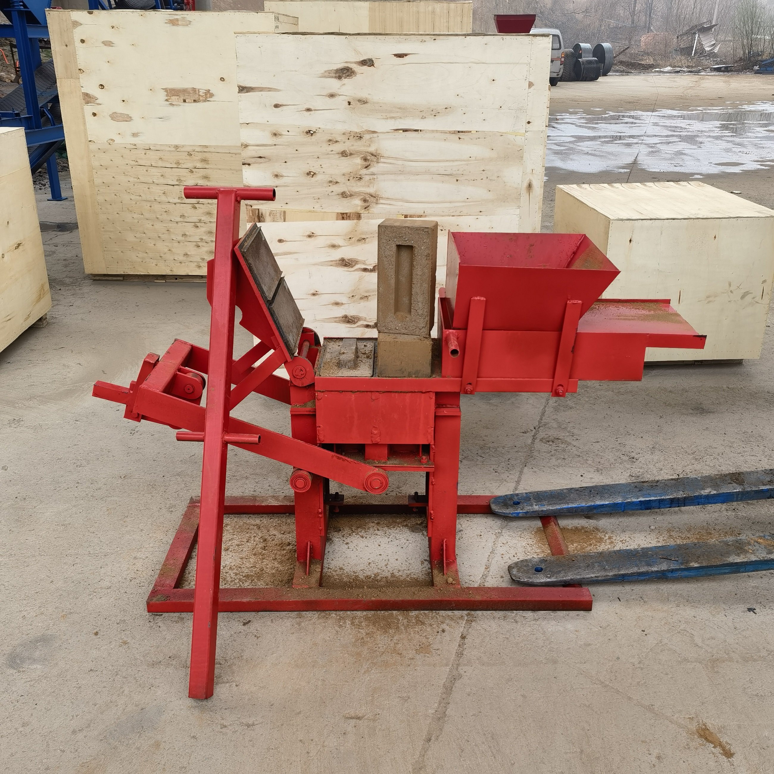 Small manual interlocking hollow solid red clay mud clay brick block machine 300-150-100mm