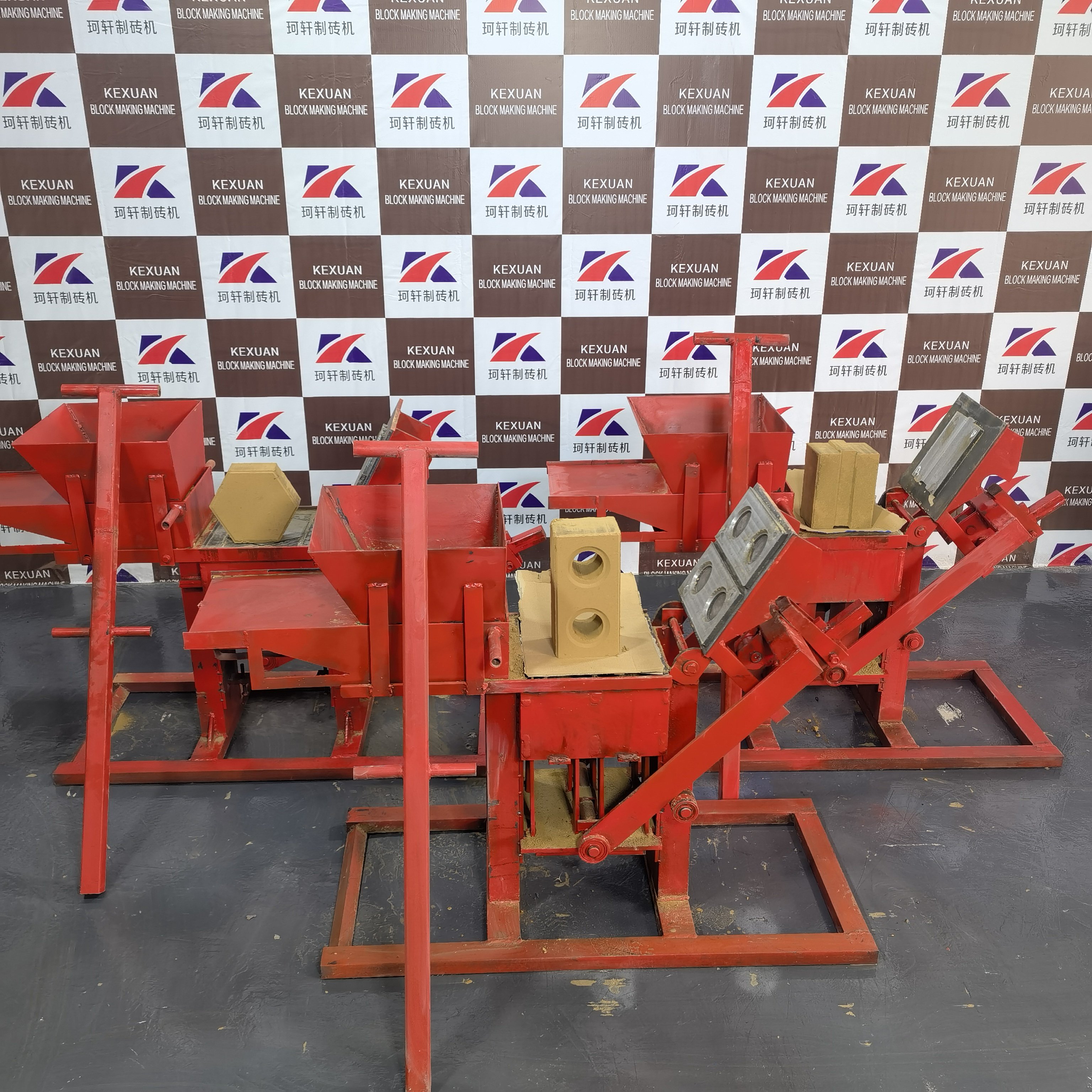 Small manual interlocking hollow solid red clay mud clay brick block machine 300-150-100mm